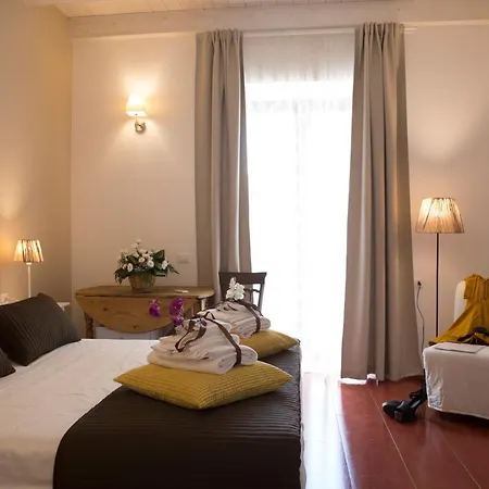 Yhomisus Bed & Breakfast 3*