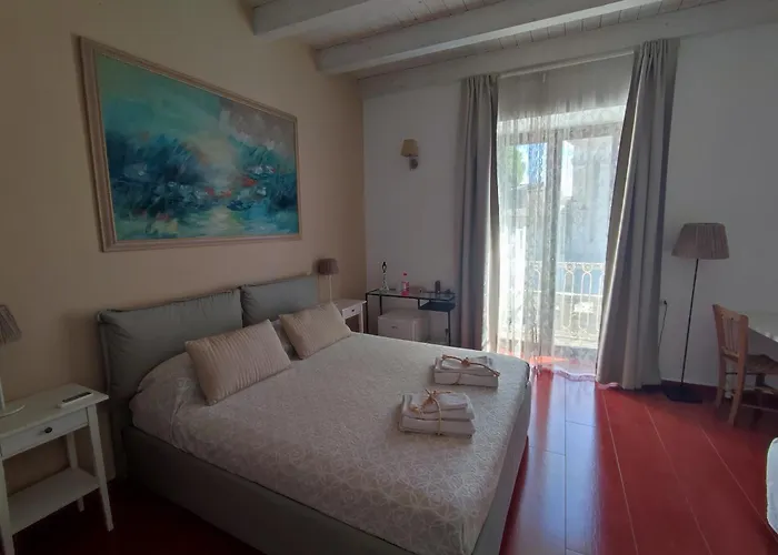 Yhomisus Bed and Breakfast Comiso